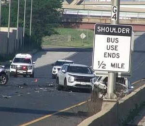 I-55 crash leaves 2 dead, closes highway for hours near Lemont