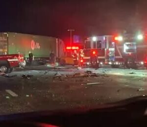 Fatal crash involving tractor-trailer reported near Palisades Mall